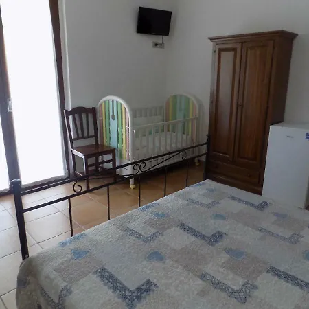 Couette-café Itufi 3*