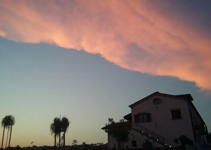 ベッド・アンド・ブレックファスト Itufi 3*